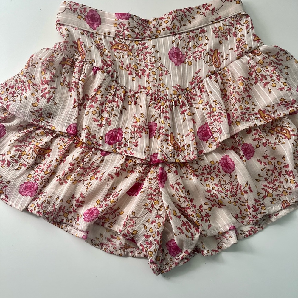 Francesca’s floral skirt/ shorts